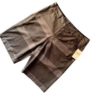 Men’s DISTORTION Black Board Shorts Sz 30